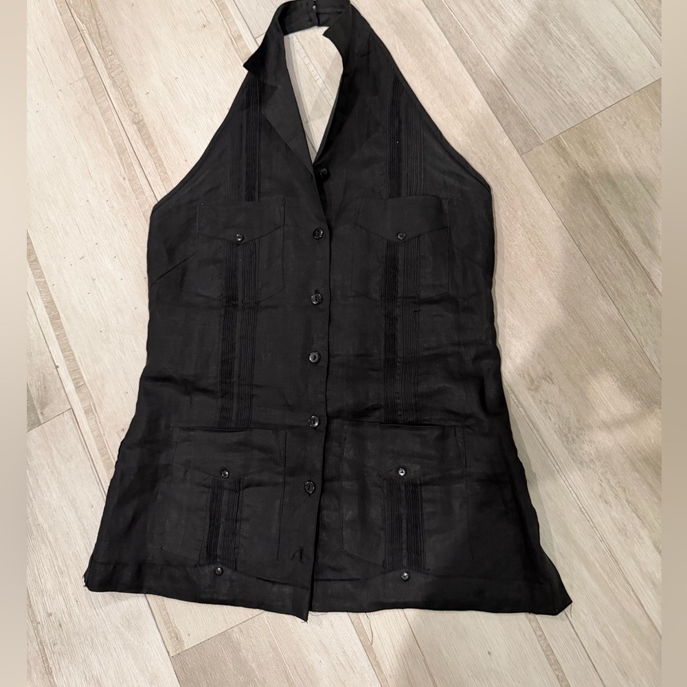 Women’s guayabera halter top black linen.  Button down
